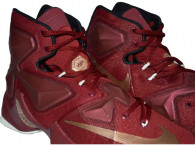 Basketbalové boty Nike Lebron XIII Cleveland