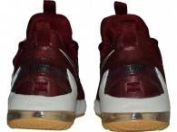 Dětské boty Nike Lebron XIII low Cleveland