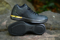 Basketbalové boty Air Jordan XXX1 low Black Gold