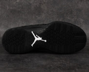 Basketbalové boty Jordan Diamond low