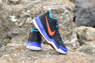 Basketbalové boty Nike Kyrie 3 Kyrache Light