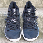 Basketbalové boty Nike Kyrie 5 BLACK MAGIC