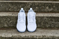 Basketbalové boty Nike LeBron Witness III