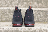 Basketbalové boty Nike Lebron XVI Fresh Bred