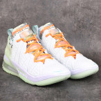 Basketbalové boty Nike Lebron XVIII