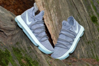Basketbalové boty Nike Zoom KD 10 Igloo
