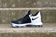 Dětské basketbalové boty Nike Zoom KD 10 Black White