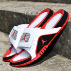 Pantofle Jordan Hydro IV Retro