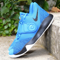 Dětské basketbalové boty Nike KD Trey 5 VI GS